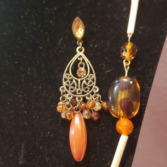 Beaded Necklace and Earrings, Perfect for Fall or Summer/ Resort Wear! NWOT! - Picture 3 of 8
